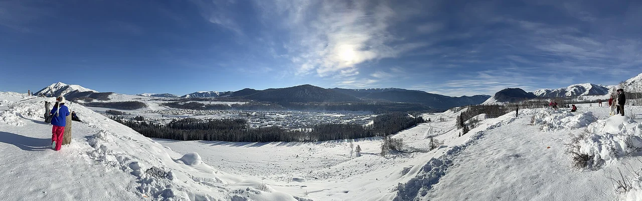 Hemu in winter — a seasonal view