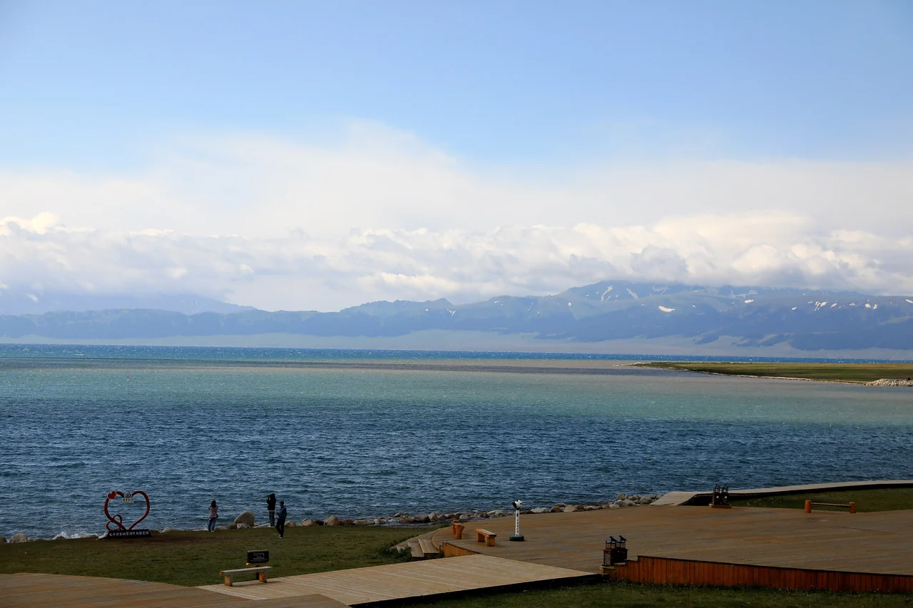 The shore of Sayram Lake