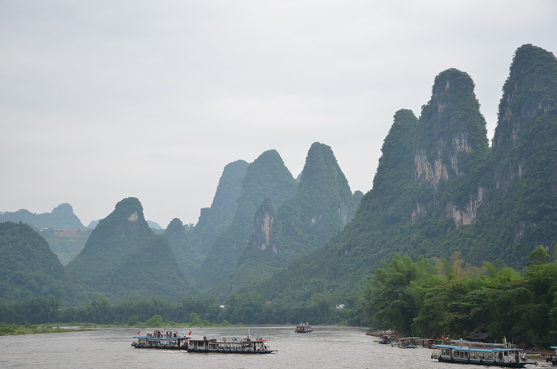 Ten-Mile Gallery Yangshuo in Guilin