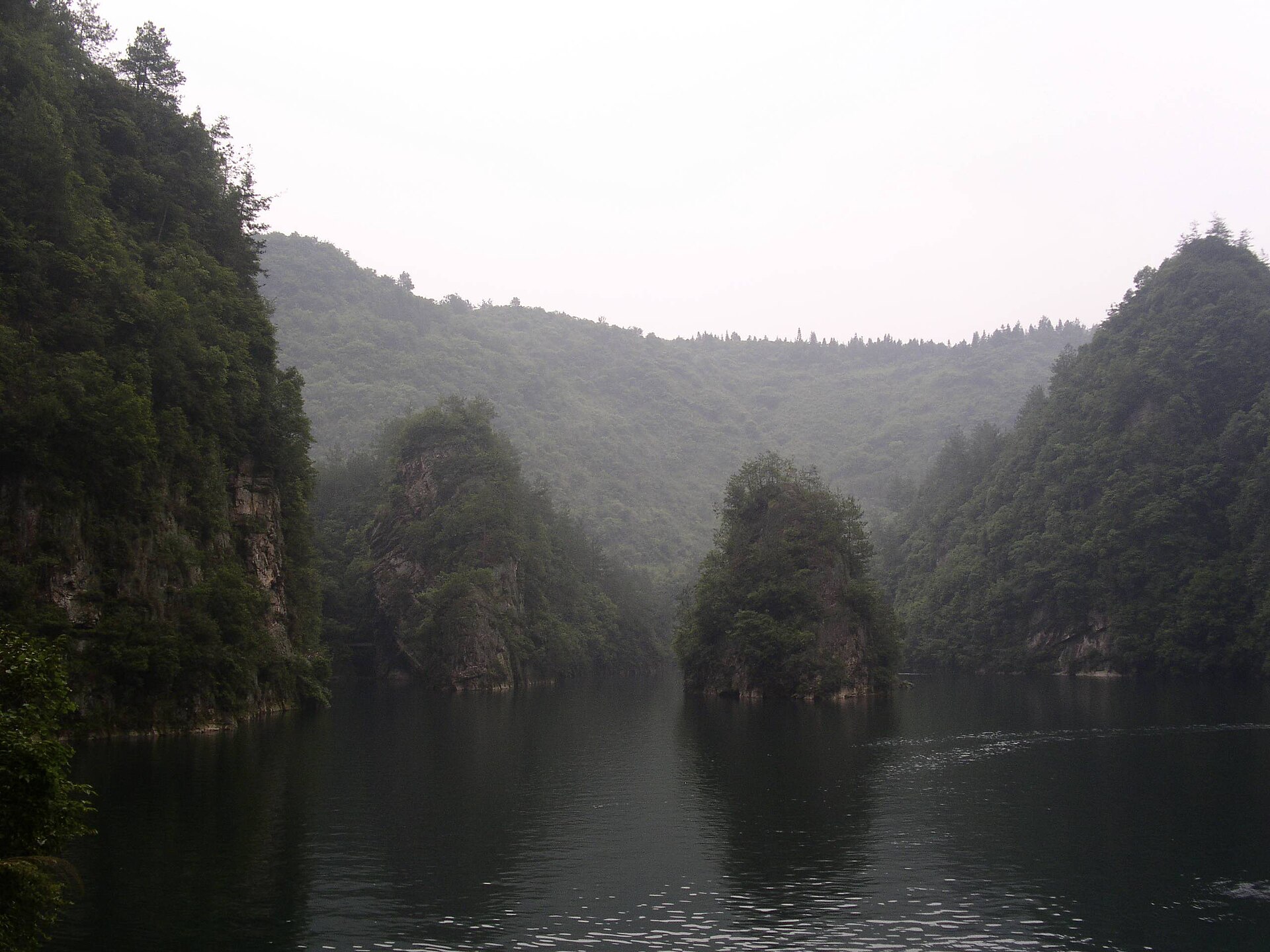 Baofeng Lake in Zhangjiajie